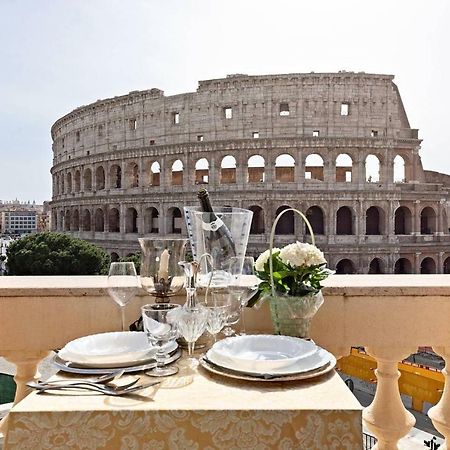 로마 Jacuzzi In Front Of The Colosseum 아파트 외부 사진